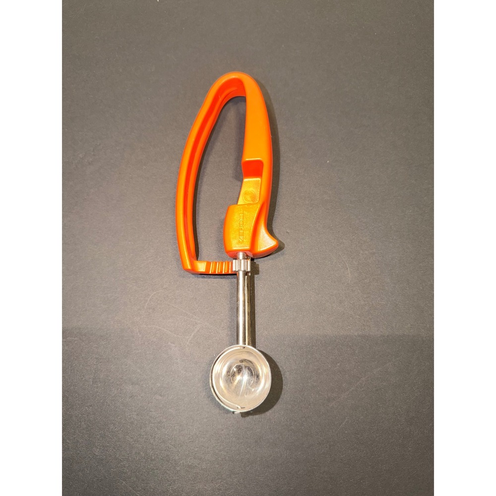 Zeroll Orange Handle Baking Cookie Scoop Stainless Steel Squeeze Grip 1 1/2"